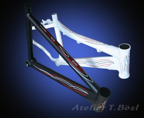 Pinstriping für Auto und Motorrad